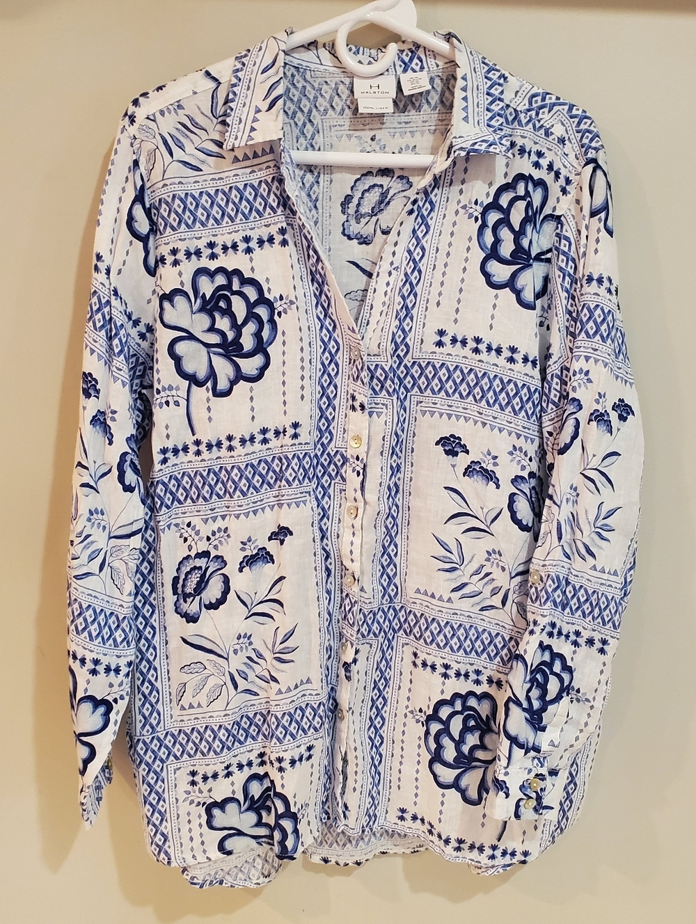 H by Halston White Blue Floral Linen Button-Down Top Blouse Size XL